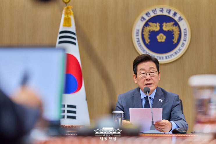 이재명 대통령, “<b>동남아 불법 구인광고</b> 긴급 삭제”...구금된... 