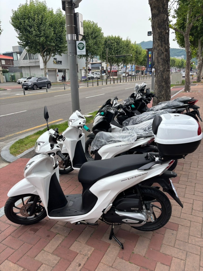 2025년식 혼다 스쿠터 비전110cc 출고 1000km 후기