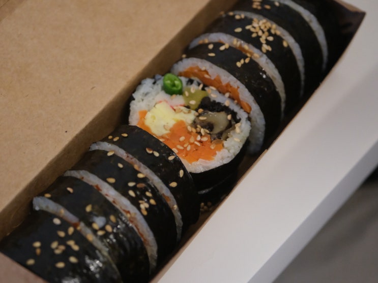  제주 중문김밥맛집 '구쟁기가 김밥속에' — 소라와 톳이 들어간 특별한 김밥 한 줄