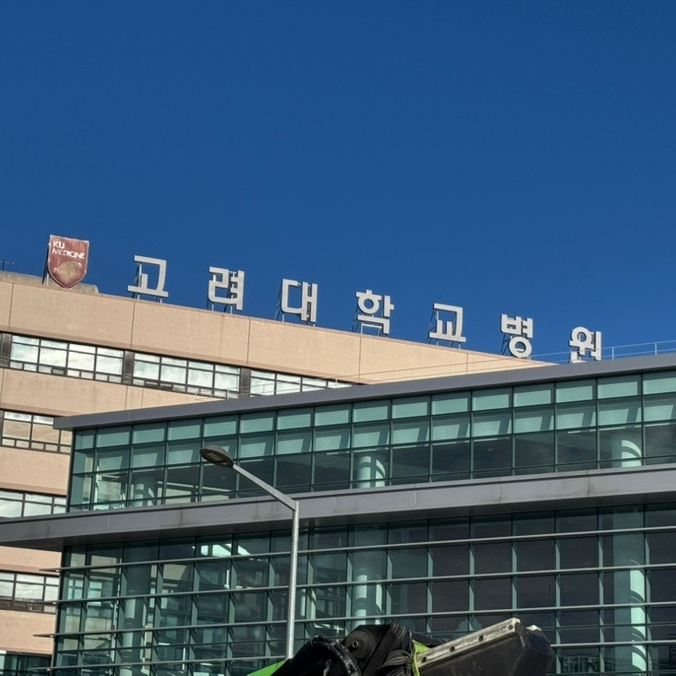  옳은 길을 가는 건 어렵지만, 덜 나쁘게는 살 수 있지