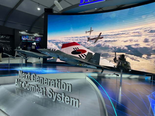 ADEX 2025 세계 3대 전시회 도약,<b>강훈식</b> <b>특사</b> 79조 <b>방산</b> 세일즈