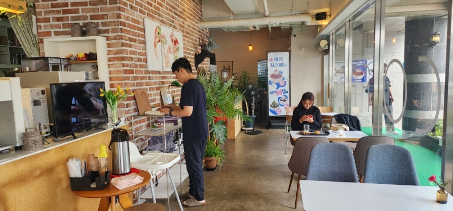 원앤식스커피 장흥본점 사진 4
