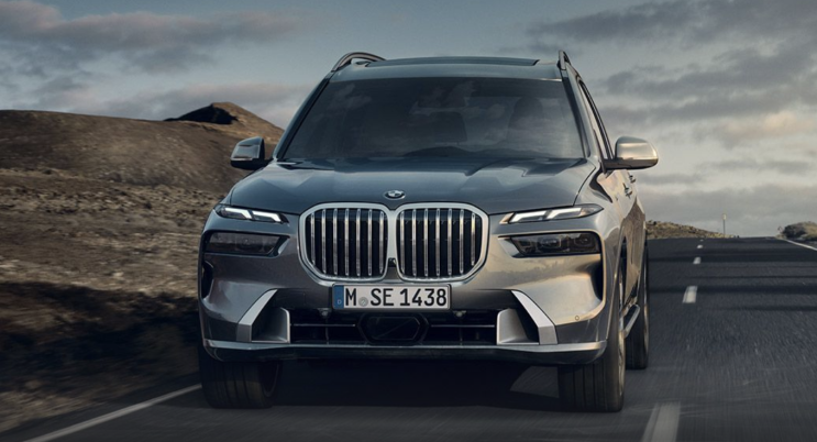  "레인지로버 긴장해라!" BMW X7 풀체인지 압도적 존재감 SUV 출격