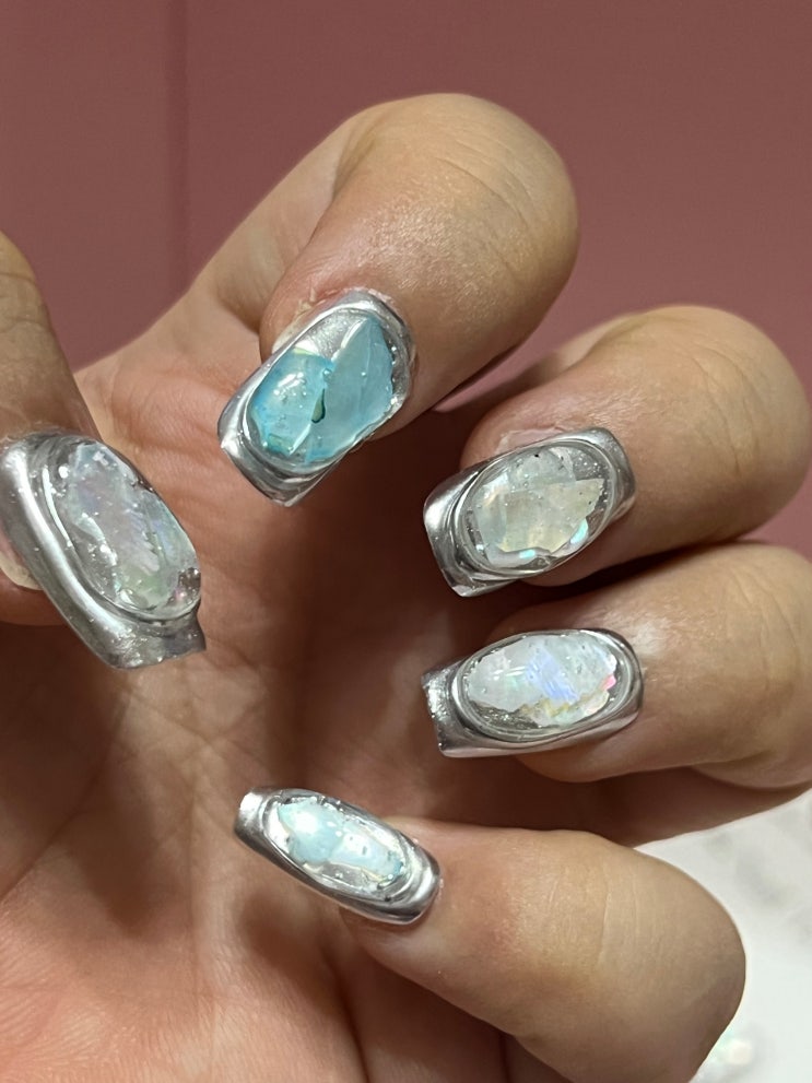  직장인 셀프네일 꿀템 네일샵 갈 시간 없을 때 딱 1004 NAIL TIPS 사용 후기