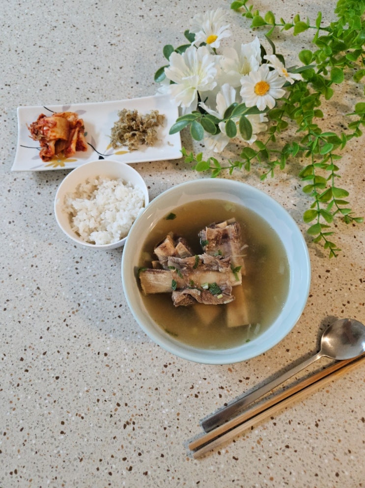  [청년팩토리몰 청년왕갈비탕 밀키트] 집에서 즐기는 고급 갈비탕