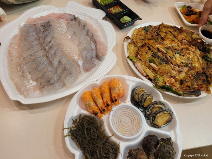  인천 영흥도 수산시장 회센터 횟집 맛집 공주네 포장 주차