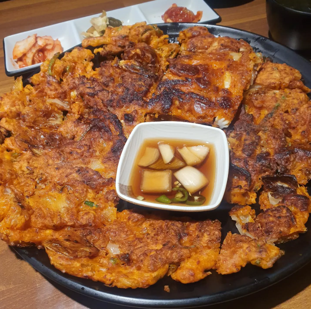 유쾌한접시 여의도점 사진 1