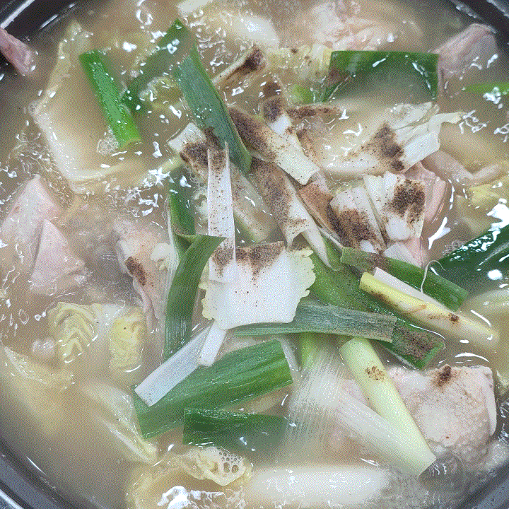  10번넘게 먹은 찐 부평맛집. 닭한마리닭개장 내돈내산