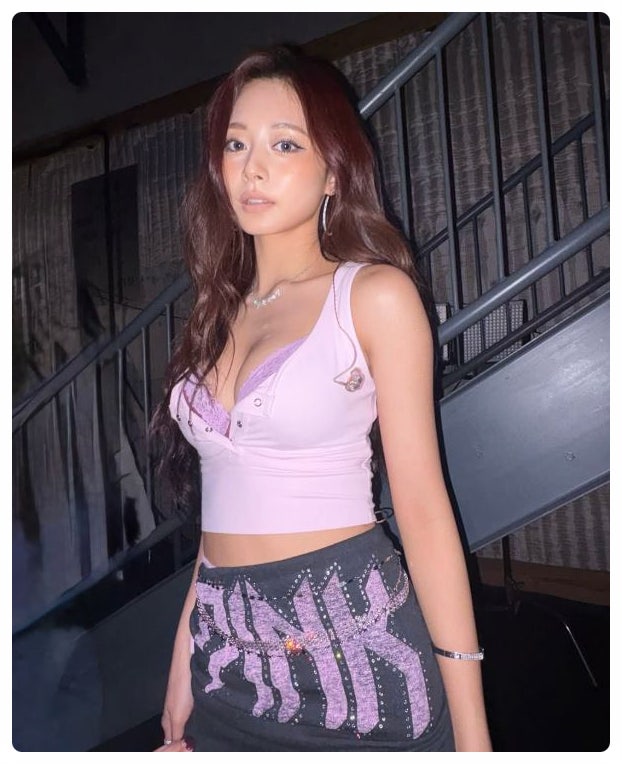 트와이스 쯔위 파격 란제리룩 빅토리아 시크릿 무대 글래머 여신 비주얼