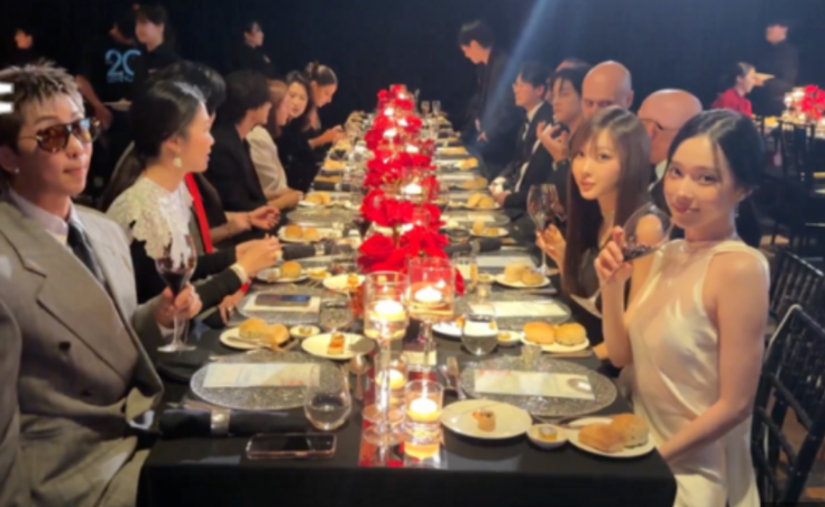 “겉은 자선, 속은 <b>술파티</b>” — ‘<b>W코리아</b> 유방암 캠페인’... 