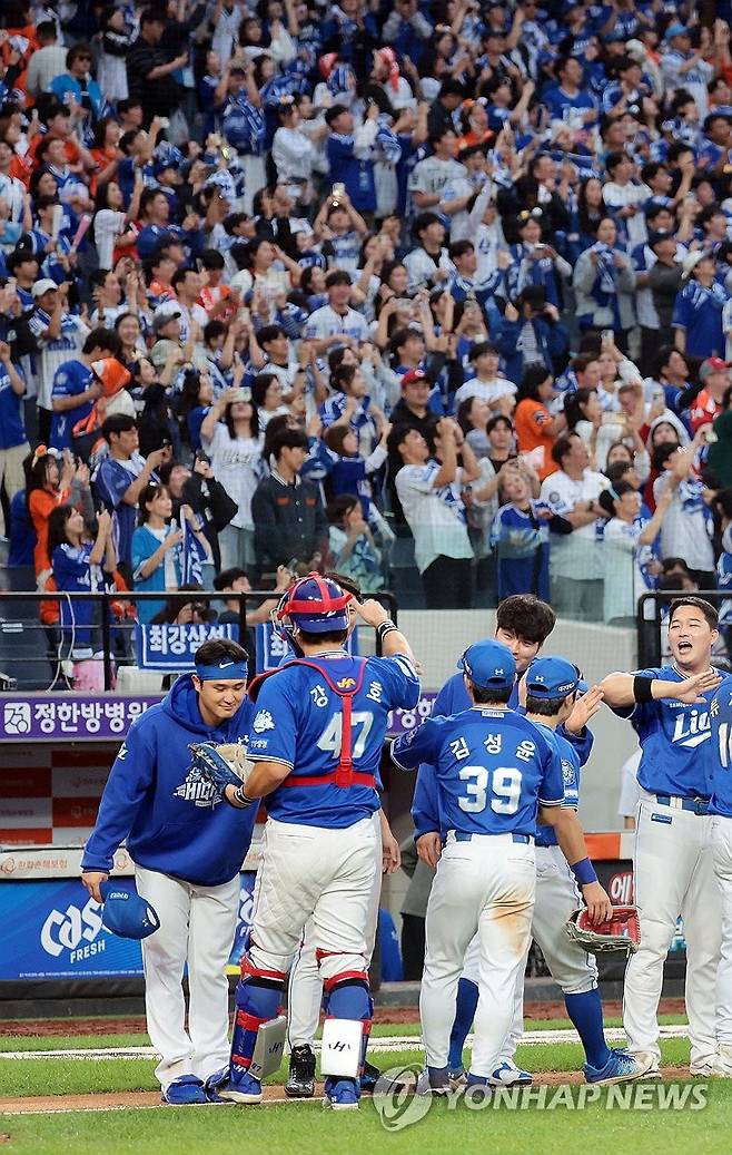 프로야구 <b>포스트시즌</b>의 반전 드라마: <b>최원태</b>의 PO 2차전 호투와... 