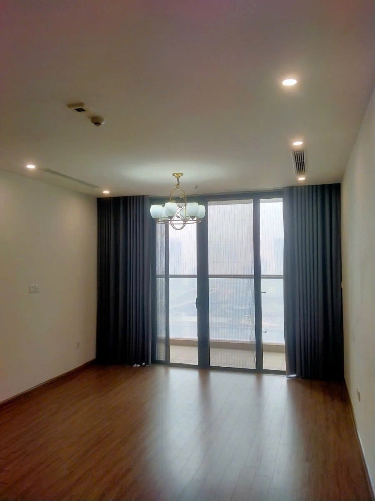  하노이 스카이레이크 S2 방4개 노옵션 $1850 VINHOMES SKYLAKE 좋은 아파트 임대 알려드립니다