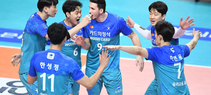 <b>우리카드</b> 남자배구 개막전에서 한국전력 완파하며 시즌 첫 승!