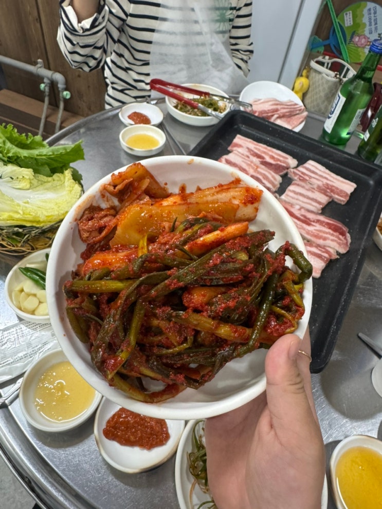  부산 사상맛집 파김치와 삼겹살구이의 조화!! 영덕삼겹살