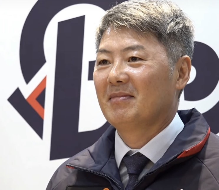  속보 !! - 두산베어스 새 사령탑 김원형 감독 선임! + 연봉은?