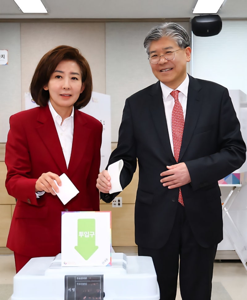 "김재호 춘천지방법원장 프로필｜나경원 남편｜서울대 법대 출신 엘리트 판사"