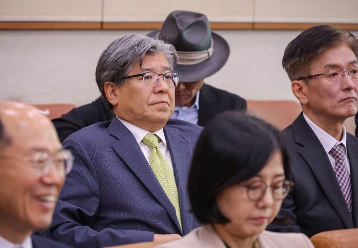 김재호 춘천지방법원장 프로필 및 나경원 국회의원 남편 배우자 국정감사 증인