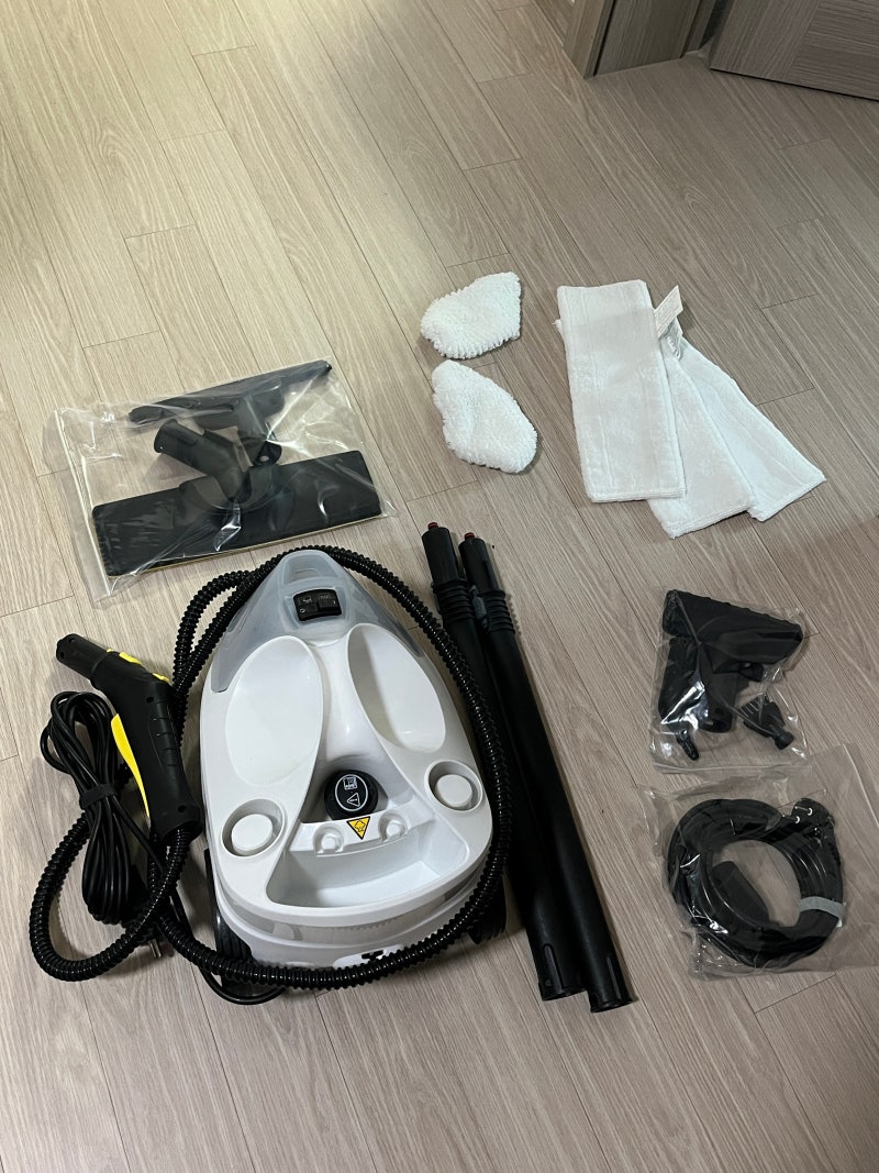 가을 대청소 & 셀프입주청소 필수템 – 카처 SC4 스팀청소기 대여 후기
