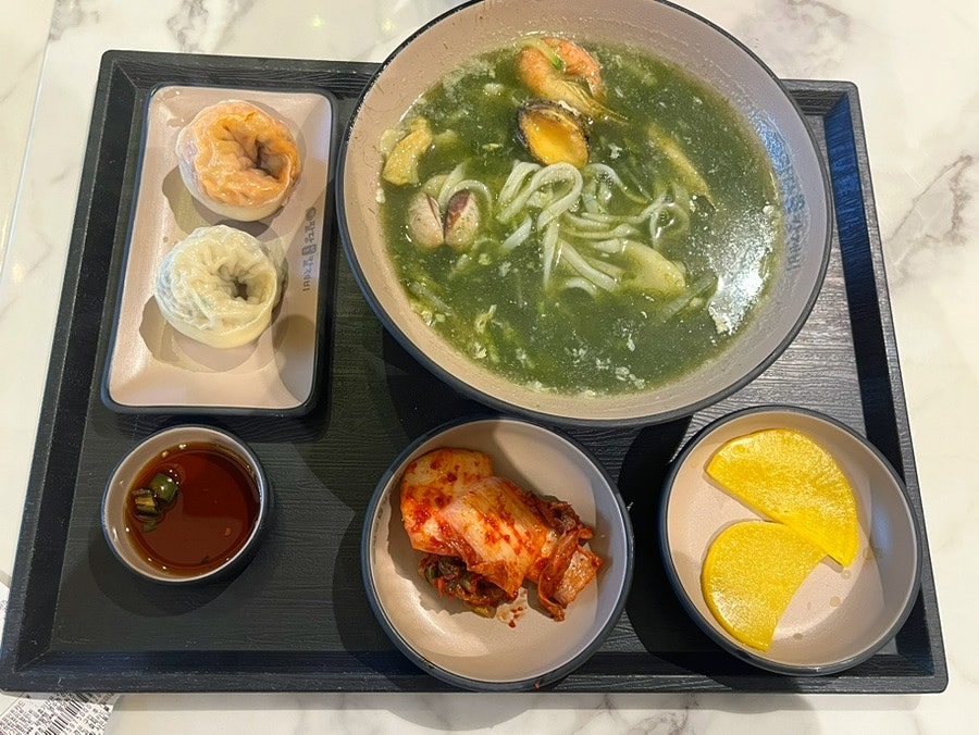 팔당원조칼제비 의정부휴게소점 사진 4