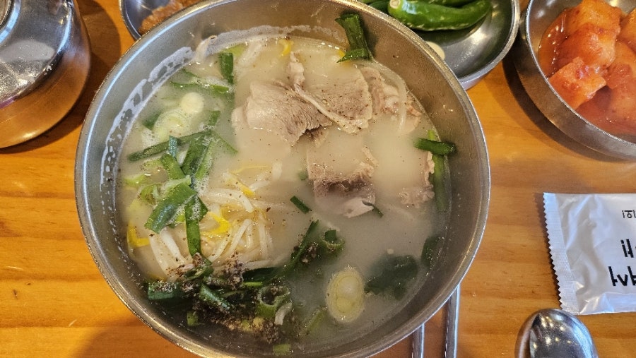 국밥쟁이 김포점 사진 2
