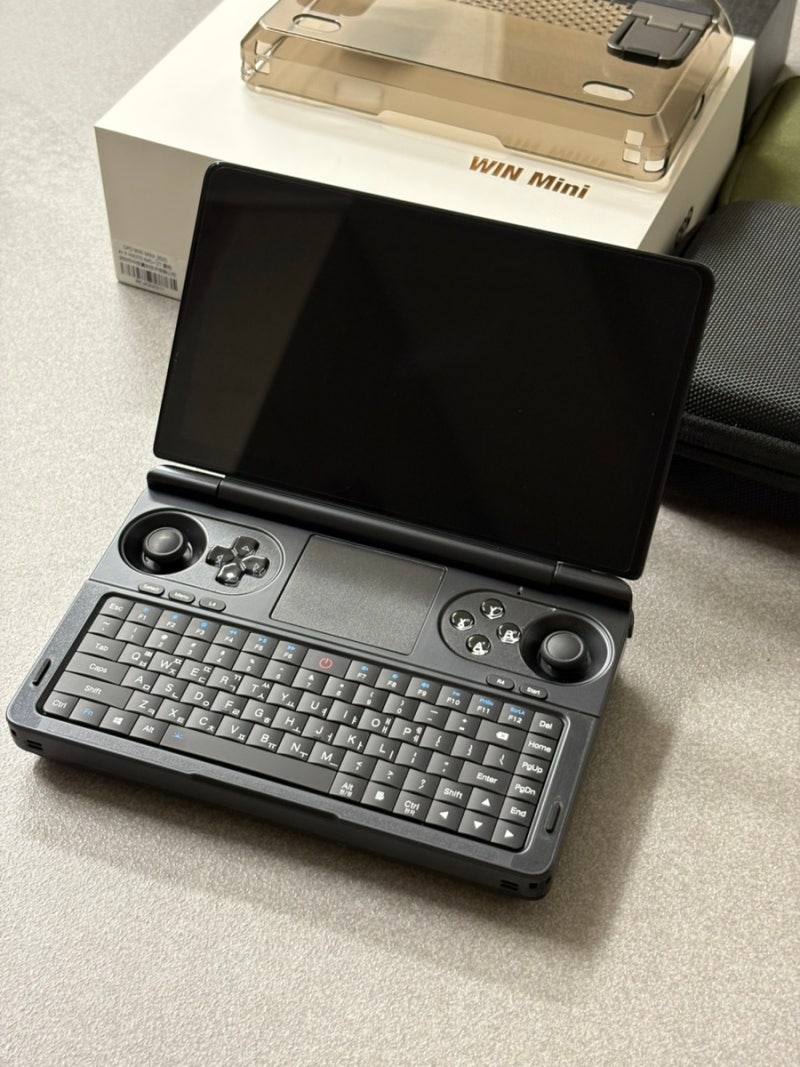 GPD WIN MINI 2025 HX370