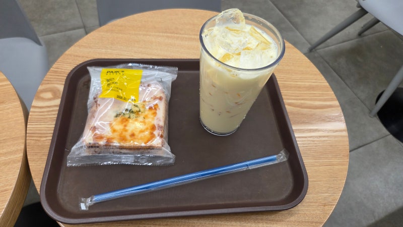 부천 U1센터점 빽다방 햄치즈 샌드위치, 바나나라떼 칼로리 정보