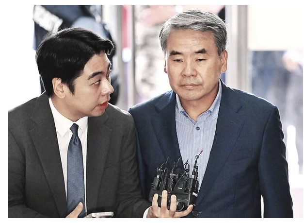 [기사 요약] 배우 박성웅 "이종호와 술자리 중 오후 11시쯤... 