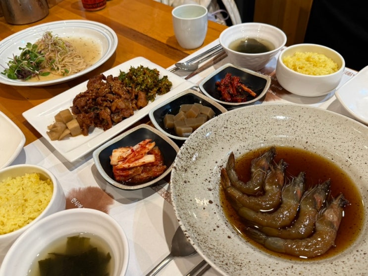 부모님 모시고 가기 좋은 숙대 한식 코스요리 한식당 <더함> : 간장새우장, 고추장맥적