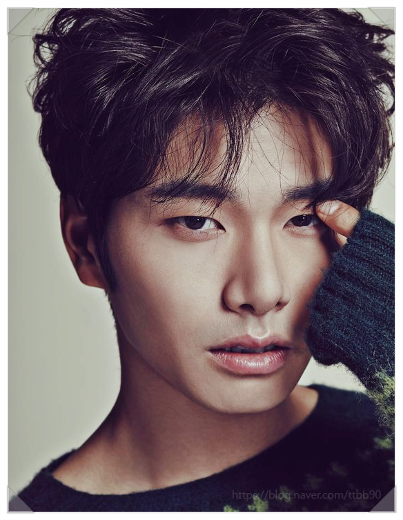 이이경 사생활 루머 카톡 역대급 폭로 논란 소속사 초강수 완벽한 허위사실