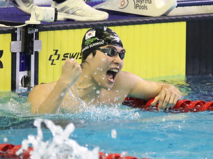 <b>황선우</b>, 전국체전에서 자유형 200m <b>아시아 신기록</b> 작성
