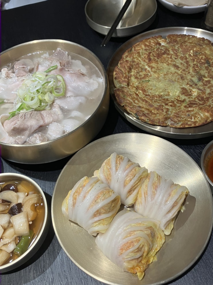  신용산 곰탕 백옥 용산 한식맛집 회식장소 추천