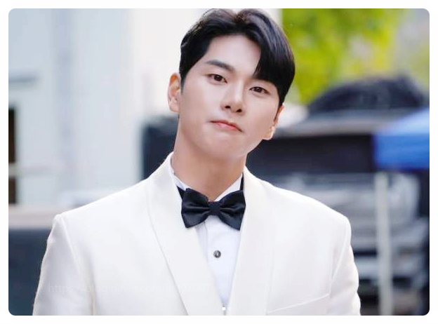 이이경 사생활 루머 진실 DM 논란 소속사 공식입장 법적대응 전문