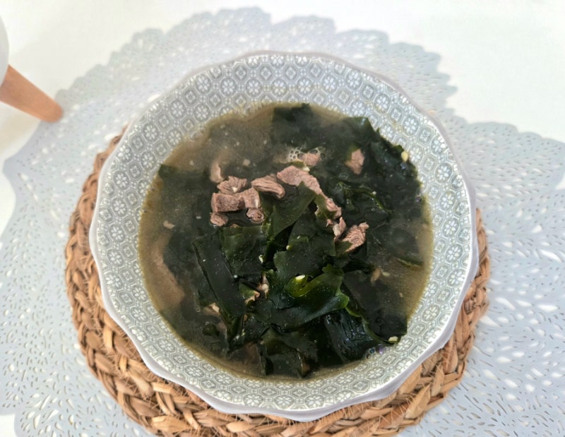 소고기 미역국 황금레시피 2인분 맛있게 끓이는법 국간장