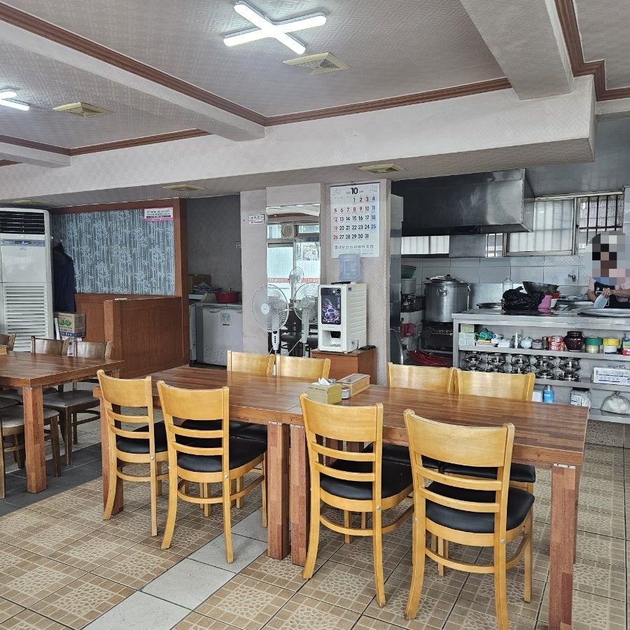 죽로돼지국밥 사진 4