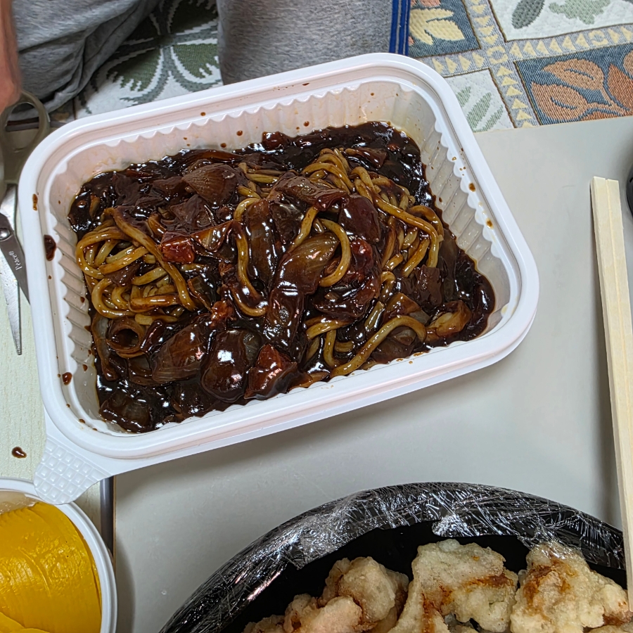 교대원 사진 6