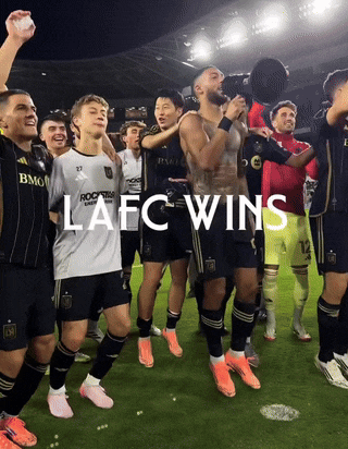 <b>손흥민</b>, 친정 복귀 대신... '베컴 조항' 현재 LAFC <b>MLS</b>컵 PO... 