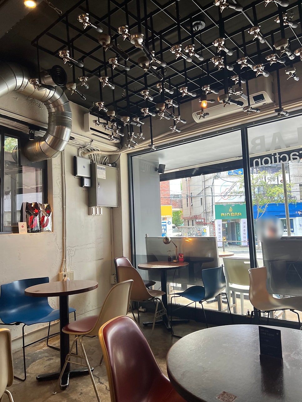 도미노피자 신촌점 사진 6