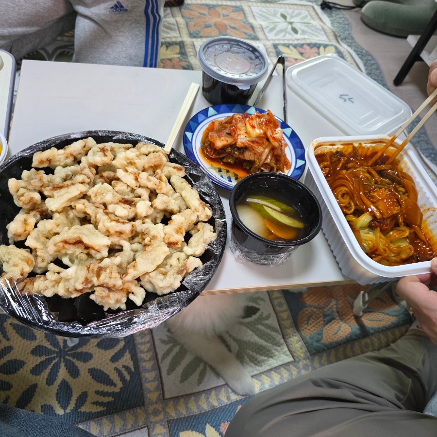 교대원 사진 2