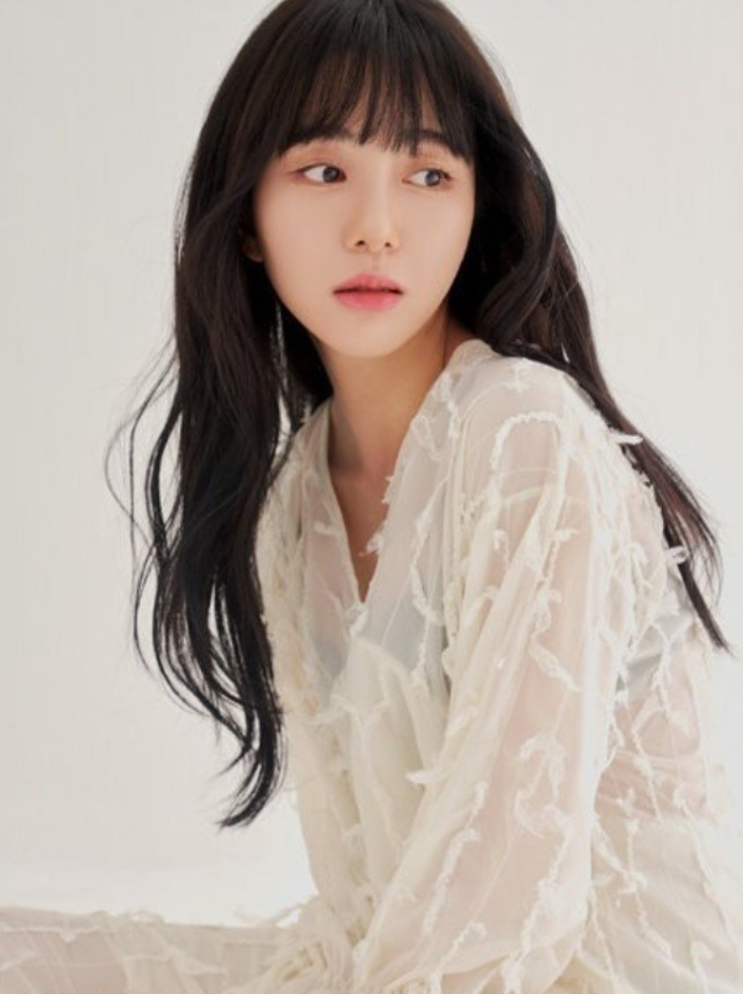 <b>권민아</b>가 직격탄 날린 W코리아 술파티 논란, 대체 무슨 일?