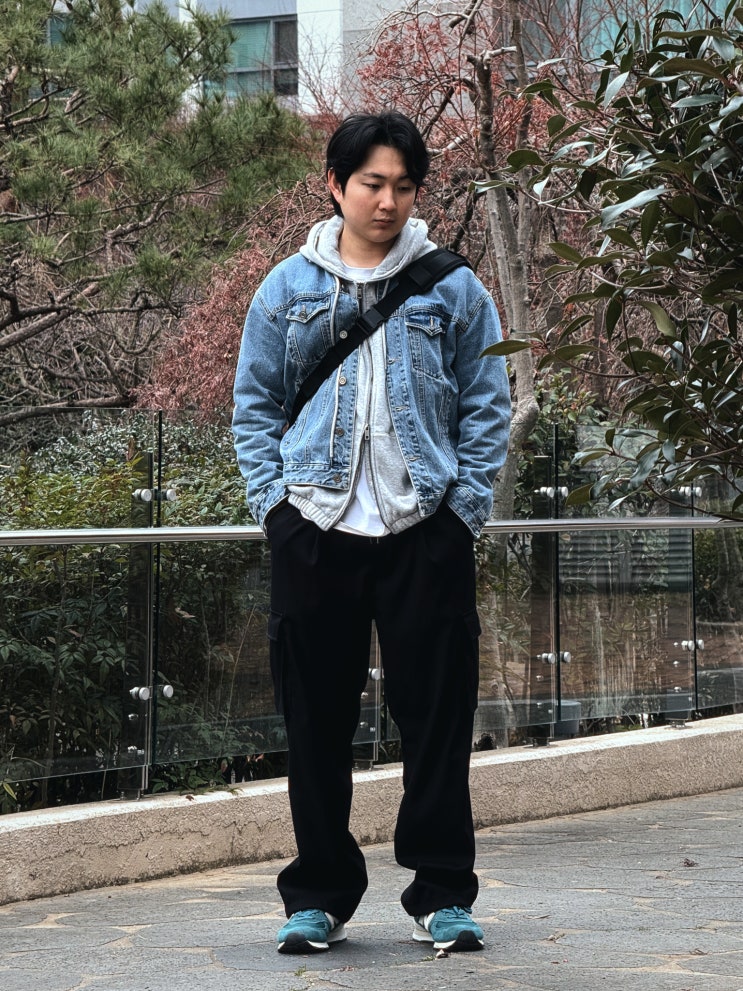 "출근길 추워서 후회하지 말고" 기온별 15도 옷차림 그대로 따라하셈