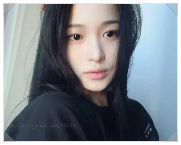  신예 배우 한가을 원빈과의 가족관계 친조카 누나 딸이라고?