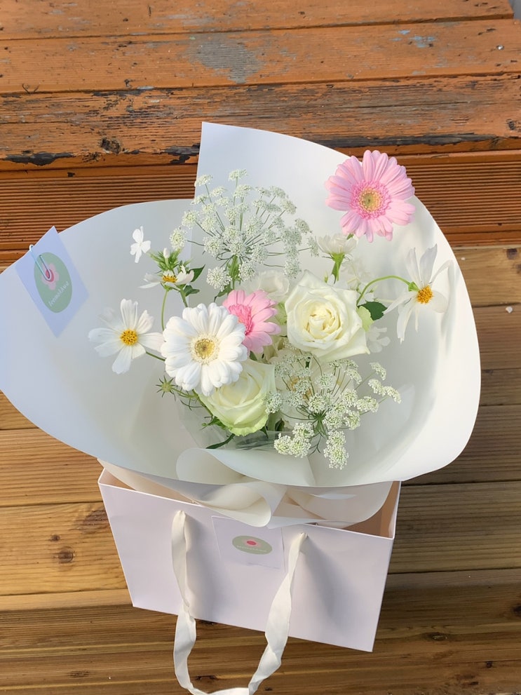  울산 구영리 꽃집 이목화에서 집들이꽃다발 예약 후기