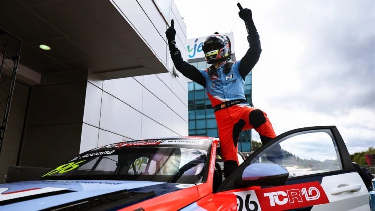  “한국 팬들 앞에서 1위!”… 현대 엘란트라 N, TCR 월드투어 우승 쾌거