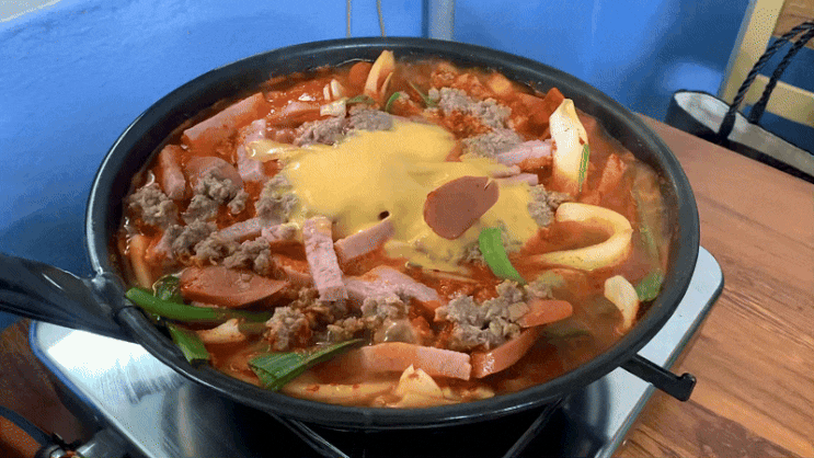  송탄 김네집 부대찌개 :: 평일 웨이팅·주차·솔직후기