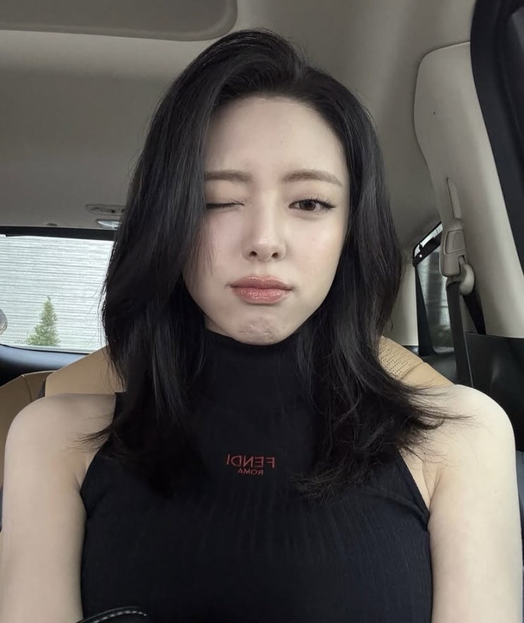  가볍고 세련된 분위기를 주는 장지동 미용실 레이어드펌
