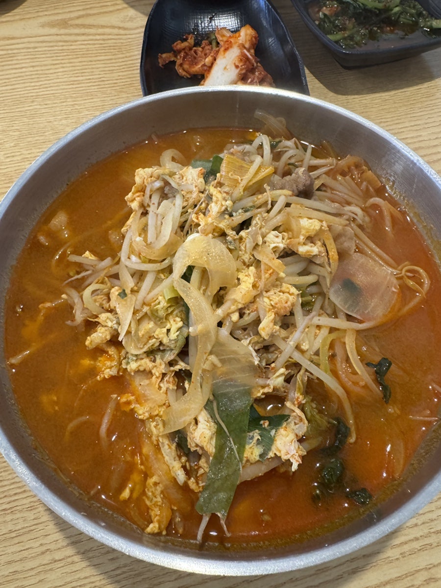 왕언니육칼밥 일신점 사진 5