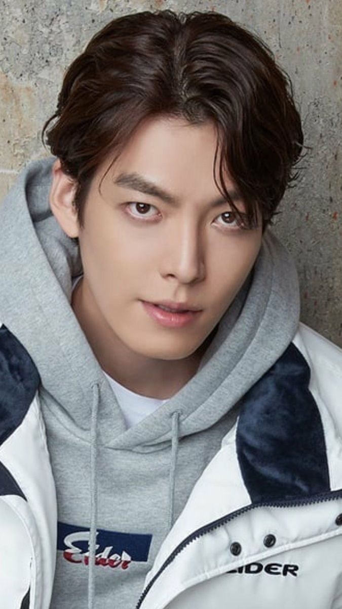 김우빈 머리스타일 총정리 ✂️“남자 헤어의 정석, 김우빈처럼 해보자!” 에이바중동에비....