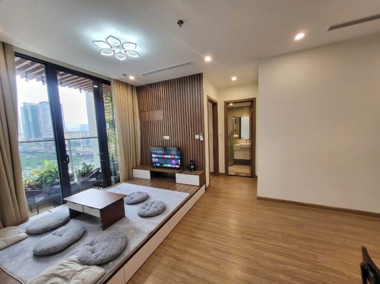  하노이 스카이레이크 S2 2룸 풀옵션 2300만동 좋은 아파트 임대 알려드립니다 ( VINHOMES SKYLAKE )