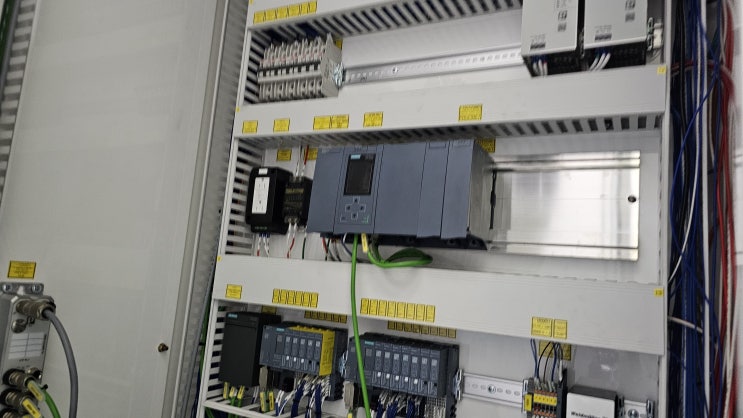  지멘스 PLC·터치패널·서보까지, 산업장비 매입은 미래테크가 한 번에 해결