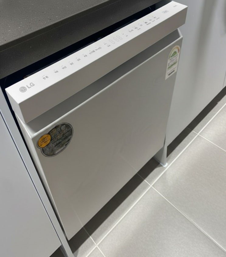  LG 식기세척기 인덕션 세트 DUE6BGL1E+BEI3QKHLOE (6BG1E-QKHE) 130만원 할인코드